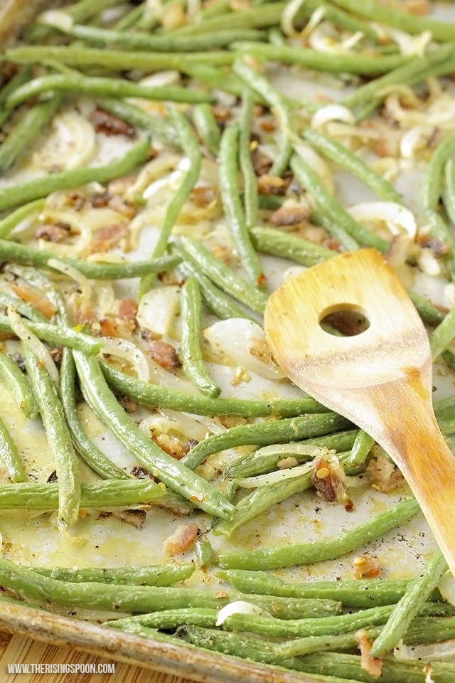 Green Beans With Bacon And Onion
 Roasted Green Beans with Bacon & ion