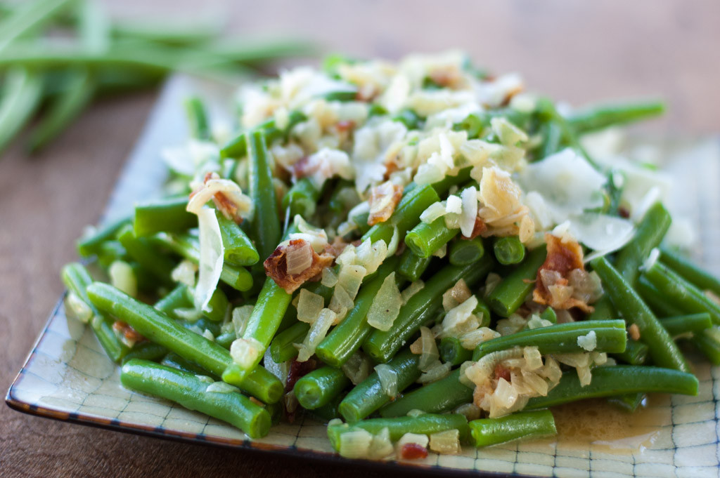 Green Beans With Bacon And Onion
 Fresh Green Beans With Caramelized ions and Bacon The