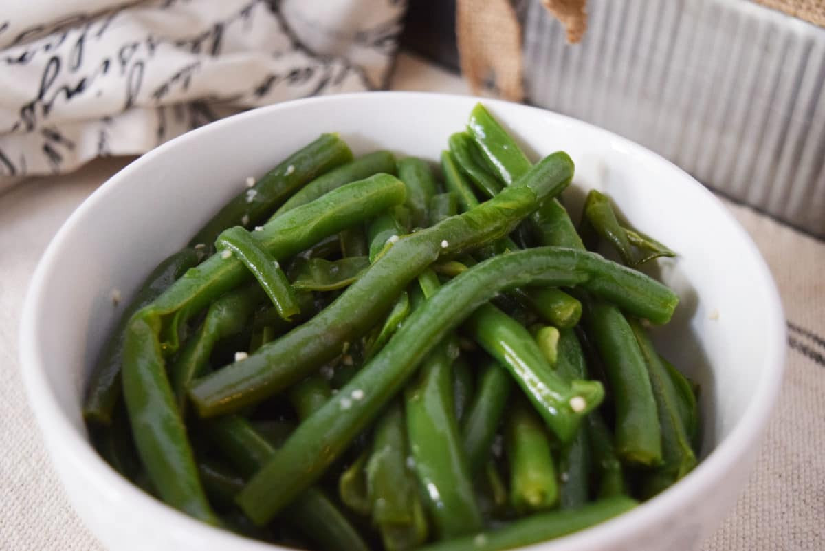 Greens And Beans
 Instant Pot Garlic Butter Green Beans Soulfully Made