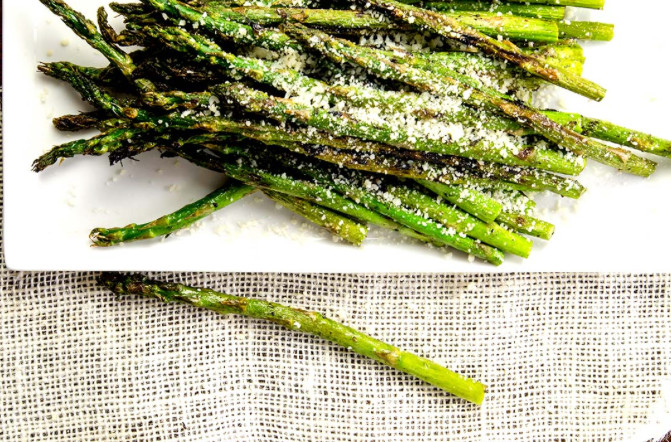 Grilled Asparagus In Foil
 15 Easy Foil Packet Recipes Tastefulventure