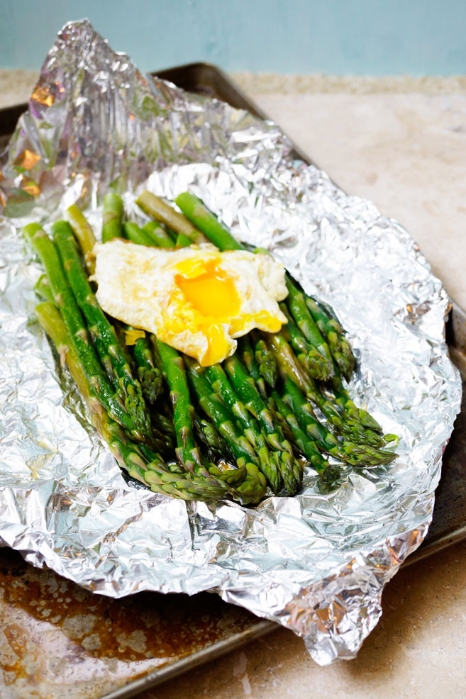 Grilled Asparagus In Foil
 Foil Wrap Grilled Asparagus