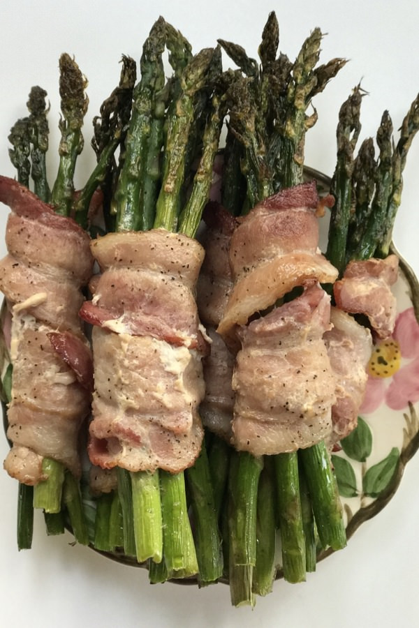 Grilled Bacon Wrapped Asparagus
 Bacon wrapped Asparagus Kamado Grill Recipes
