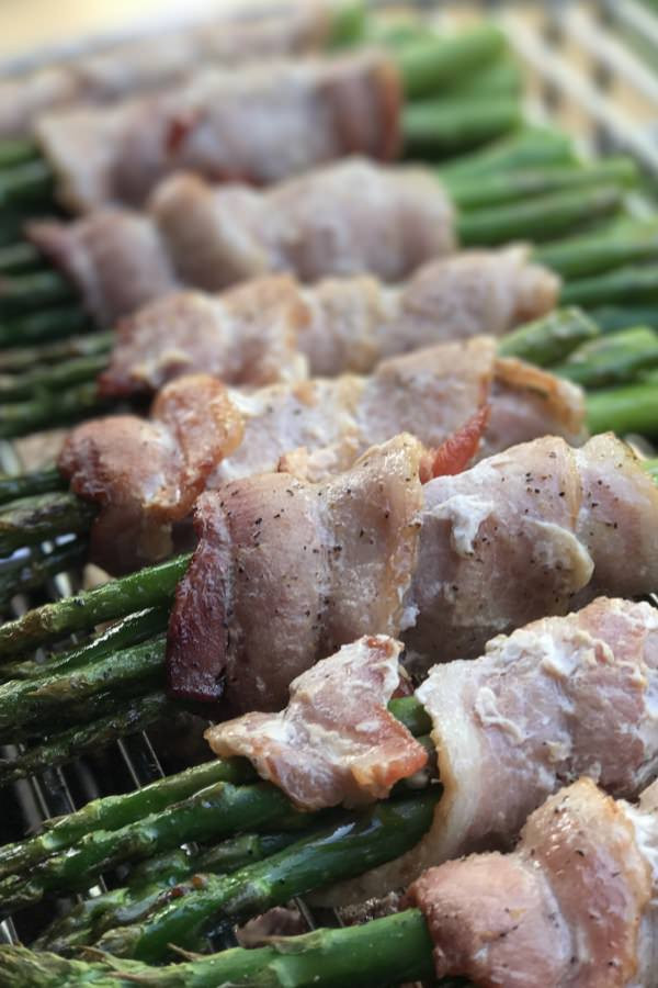 Grilled Bacon Wrapped Asparagus
 Bacon wrapped Asparagus Kamado Grill Recipes