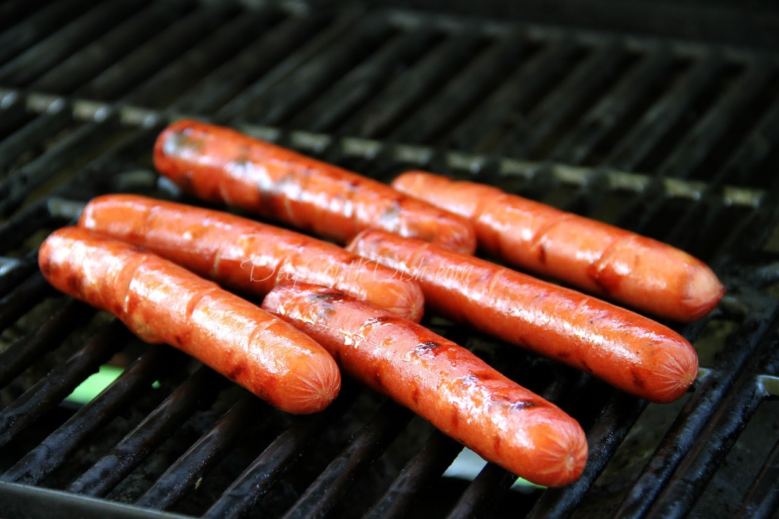 Grilled Hot Dogs
 Deep South Dish Skillet Hot Dog Chili Sauce