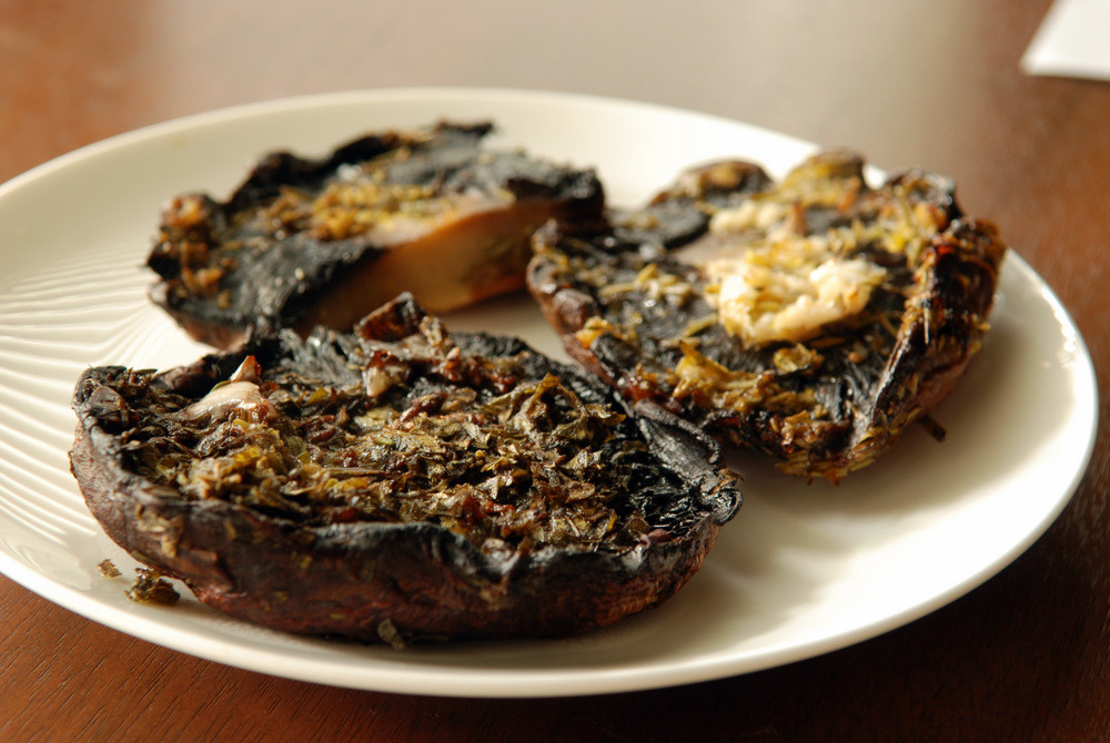 Grilled Portobello Mushrooms
 Grilled Portobello Mushrooms with a Garlic Thyme White