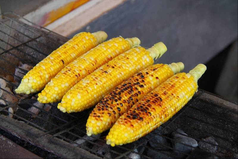 Grilling Corn In The Husk
 Grilled No Husk Corn on the Cob