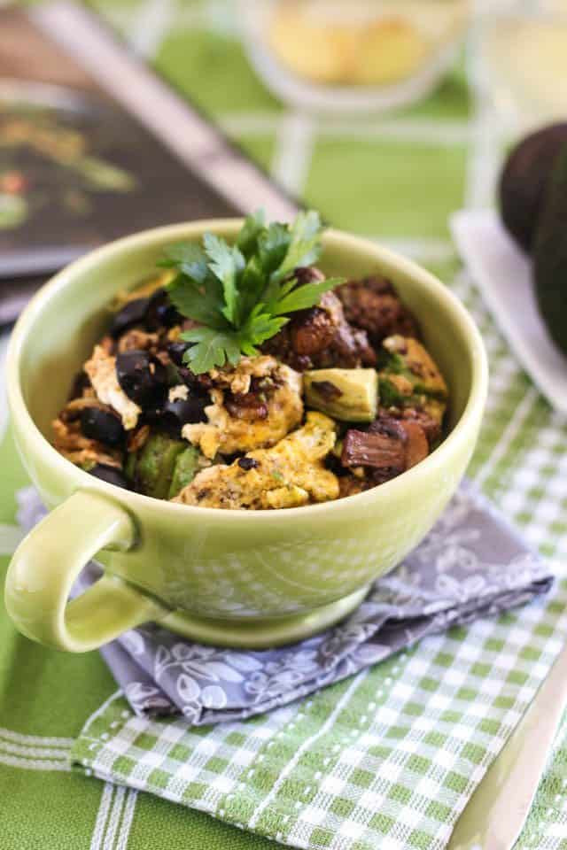 Ground Beef And Eggs
 Ground Beef Eggs and Avocado Breakfast Bowl