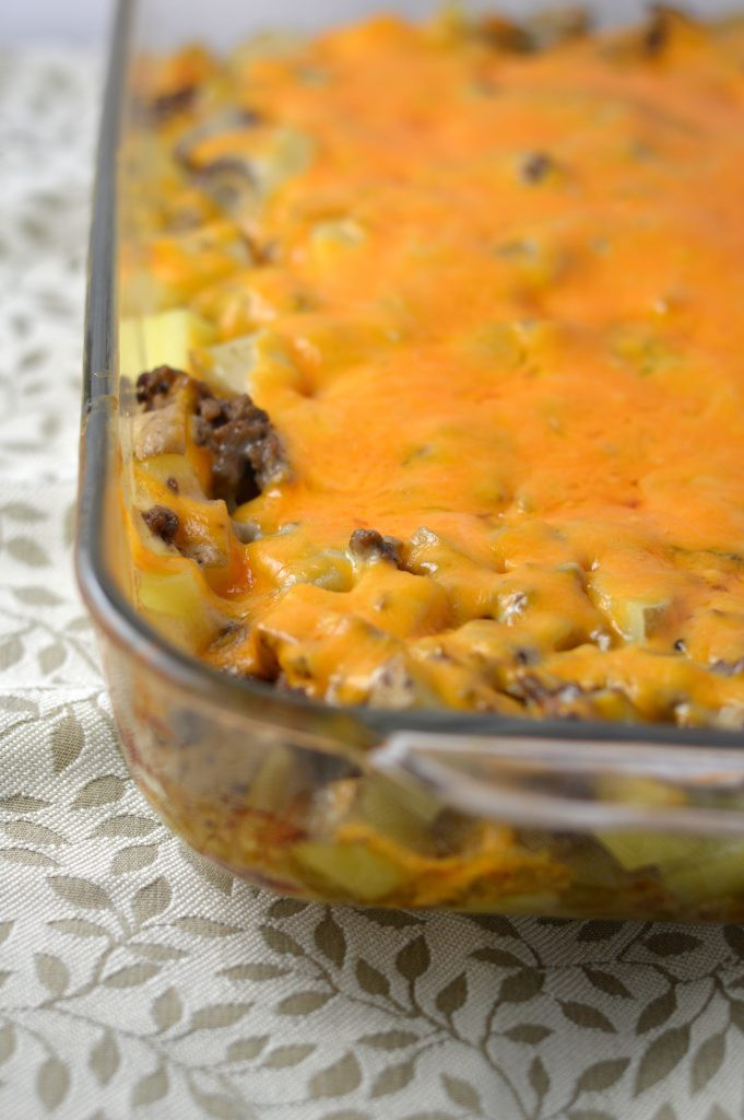 Ground Beef And Potato Casserole
 Ground Beef and Potato Casserole