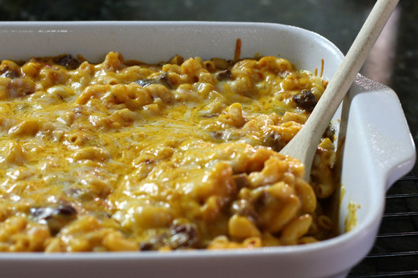 Ground Beef Pasta Casserole
 Ground Beef Casserole with Pasta and Tomatoes