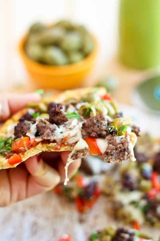 Ground Beef Pizza
 Cauliflower Crust Pizza with Ground Beef and Green Olives