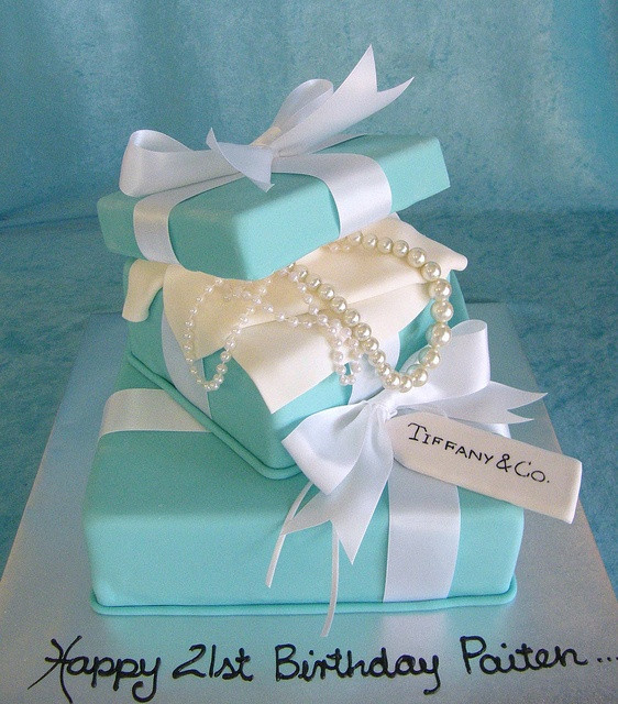 Happy Birthday Tiffany Cake
 Tiffany Box Cake Happy Birthday