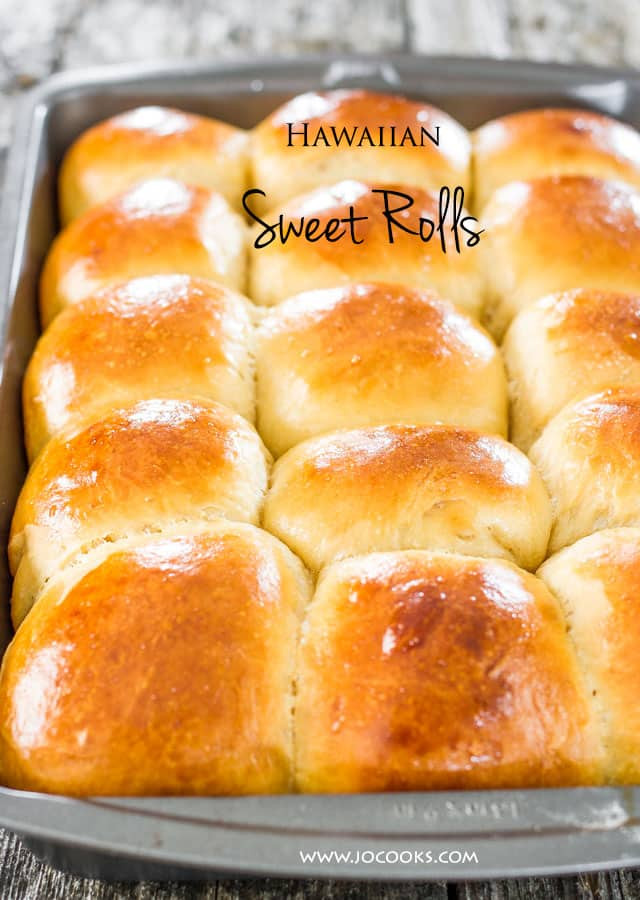 Hawaiian Dinner Rolls
 35 Side Dishes for Christmas Dinner Yellow Bliss Road