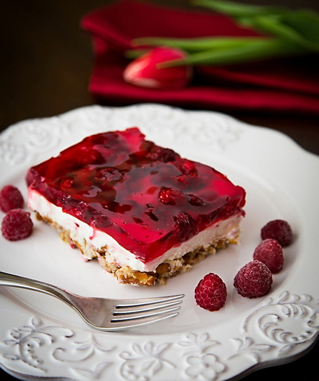 Healthy Fruit Desserts
 Raspberry Pretzel Jello – Make Best Healthy Fruit Dessert