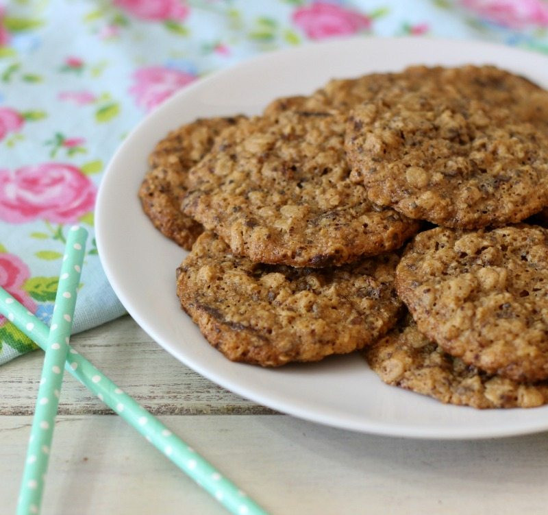 Healthy Peanut Butter Oatmeal Cookies
 Healthy Peanut Butter Maple Oatmeal Cookies