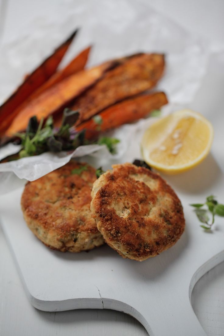 Healthy Salmon Patties
 1000 ideas about Healthy Salmon Patties on Pinterest