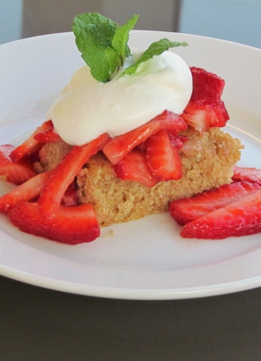 Healthy Strawberry Shortcake
 Healthy Strawberry Shortcake