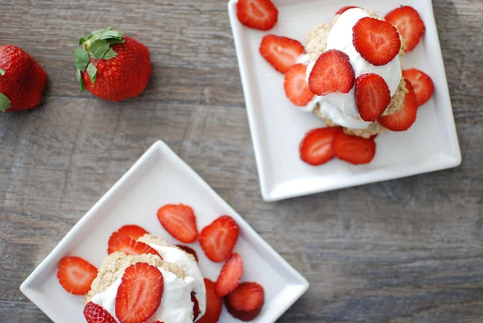 Healthy Strawberry Shortcake
 Healthy Strawberry Shortcake Snacking in Sneakers