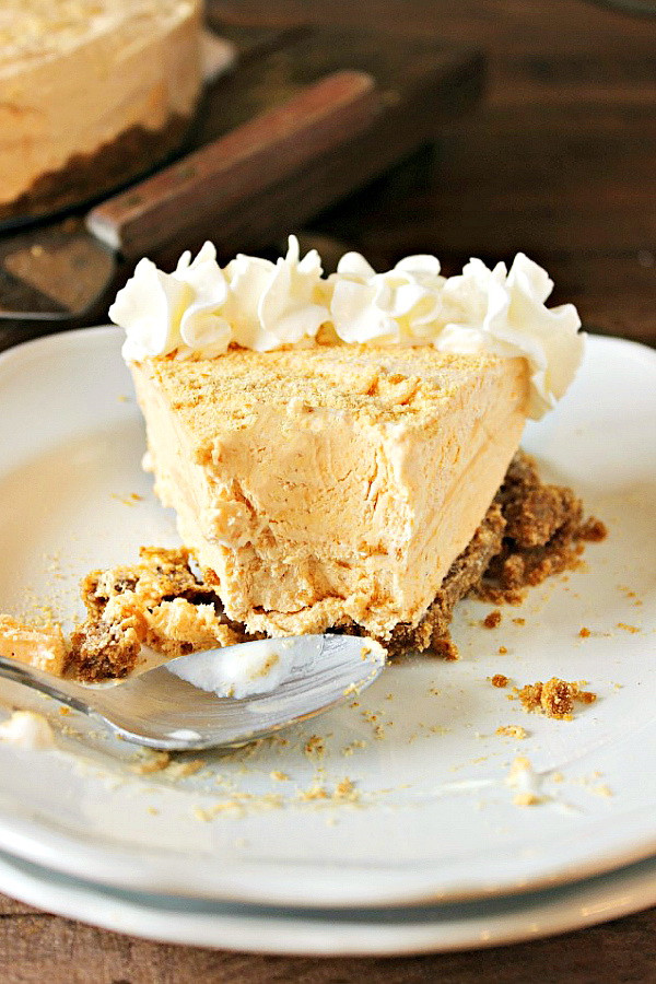 Healthy Thanksgiving Desserts
 Frozen Cheesecake Pumpkin Pie – Best Healthy Thanksgiving