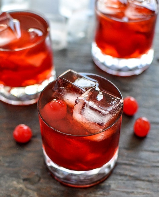 Holiday Whiskey Drinks
 Savvy Housekeeping Have A Merry Christmas With These Red