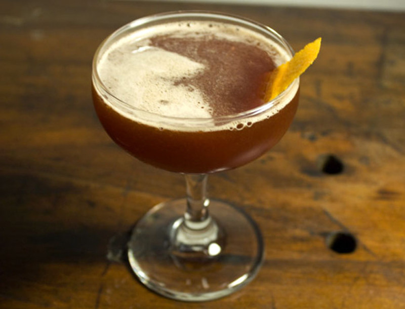 Holiday Whiskey Drinks
 5 Cocktails to Keep You Healthy During the Holidays