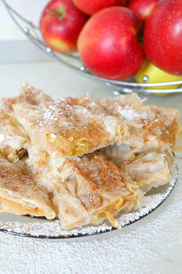 Homemade Apple Pie
 Homemade Easy Apple Pie Recipe with Filo Pastry