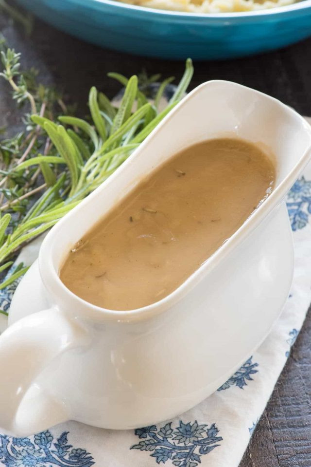 Homemade Chicken Gravy
 Easy 5 Minute Gravy Crazy for Crust