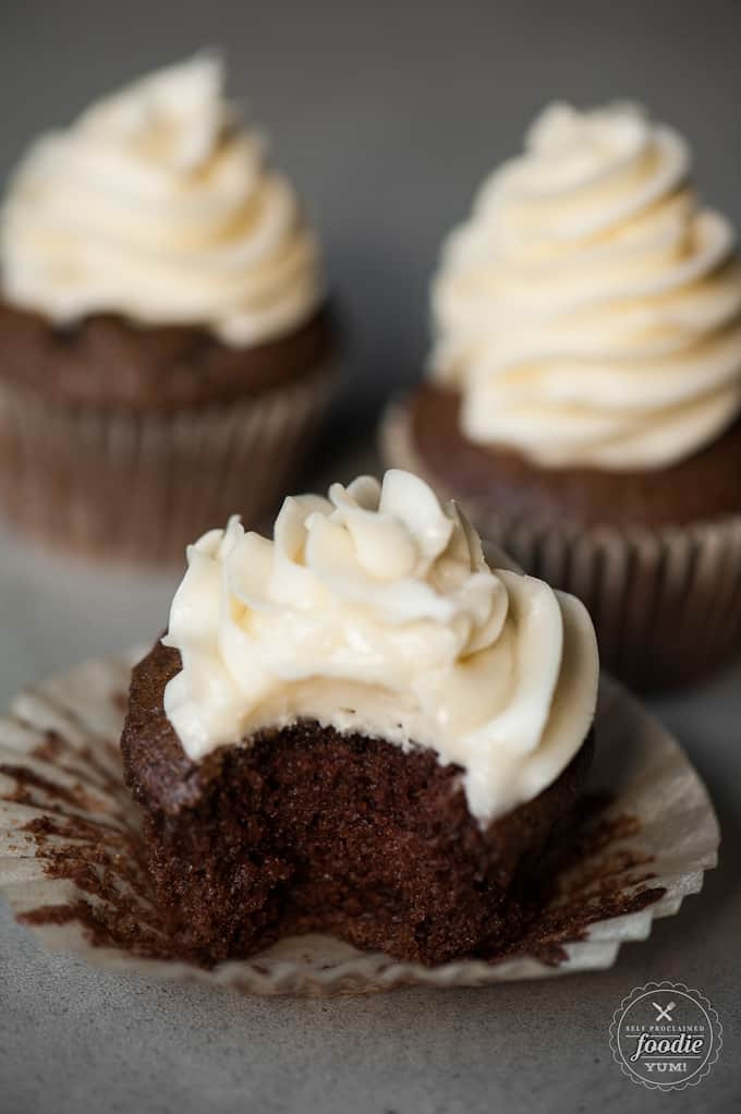 Homemade Chocolate Cupcakes
 Heavenly Homemade Chocolate Cupcakes