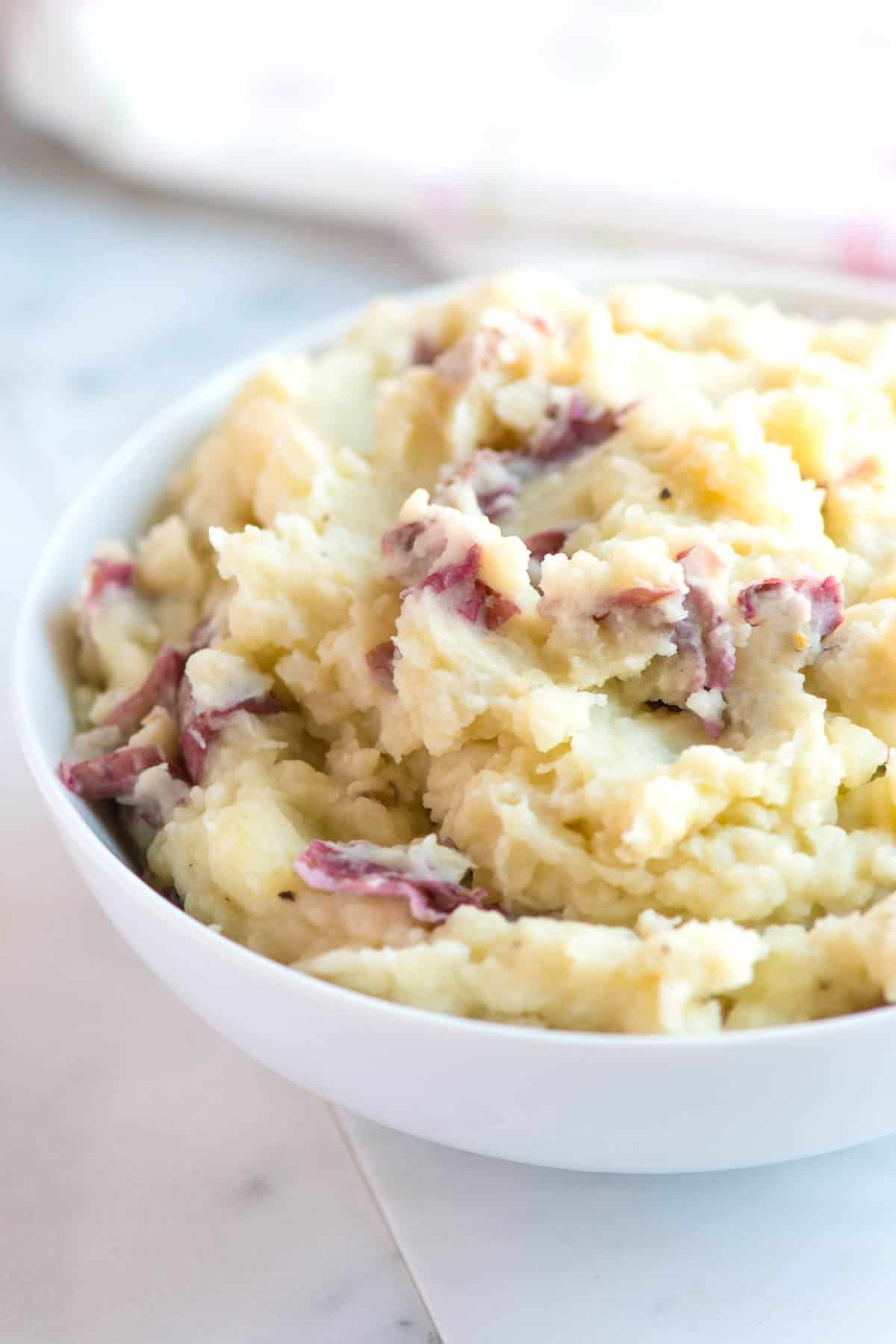 Homemade Garlic Mashed Potatoes
 homemade garlic mashed potatoes with skin