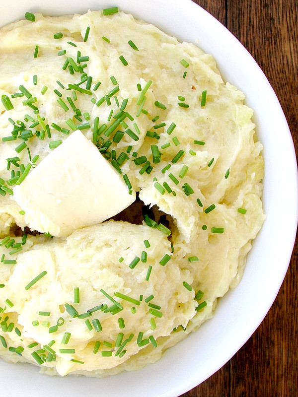 Homemade Garlic Mashed Potatoes
 Easy Garlic Mashed Potatoes