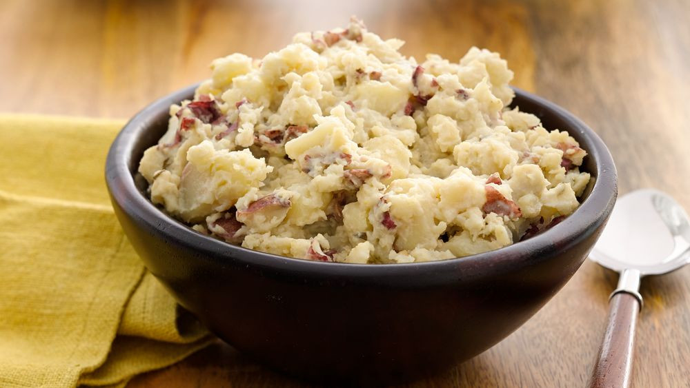 Homemade Garlic Mashed Potatoes
 Easy Slow Cooker Garlic Mashed Potatoes recipe from