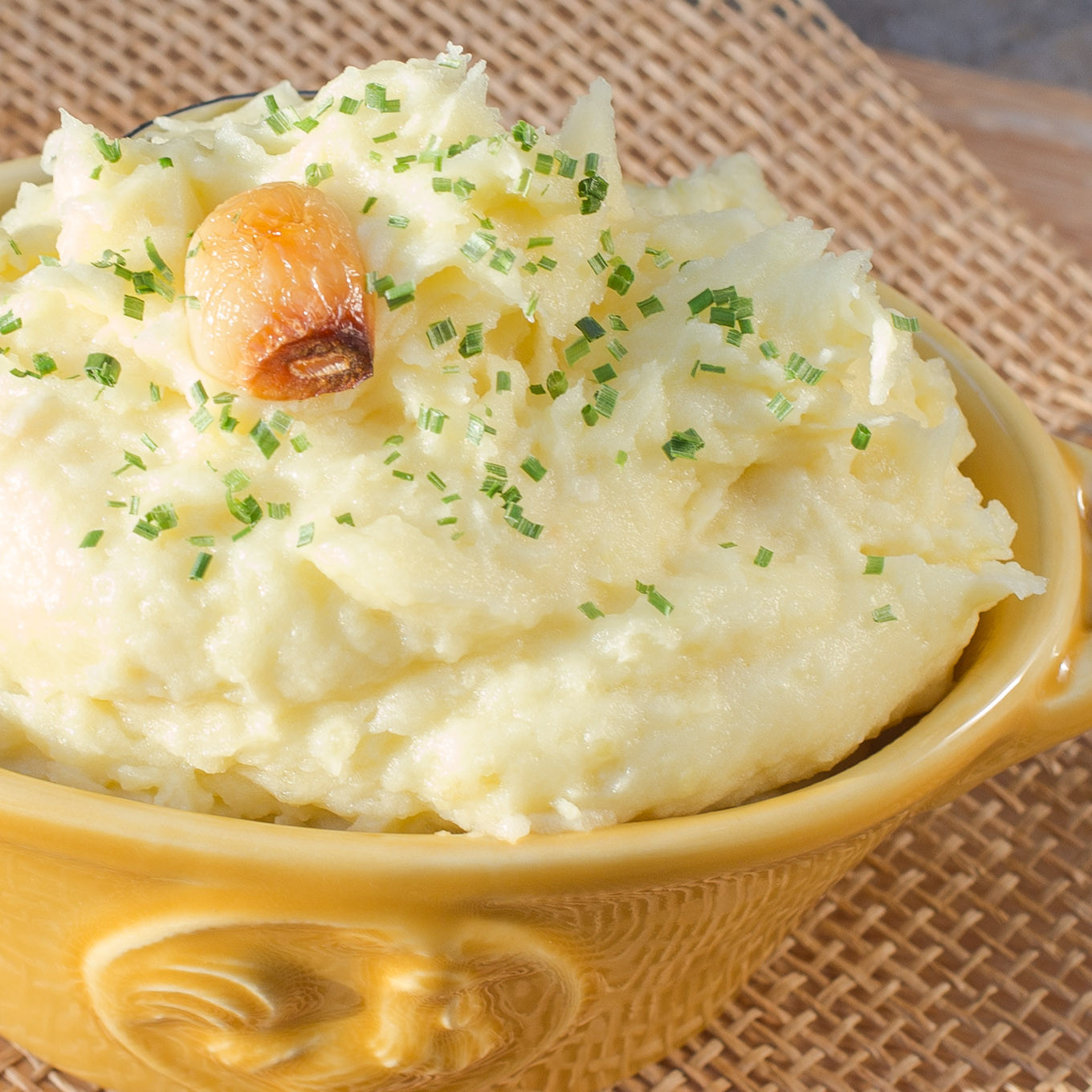 Homemade Garlic Mashed Potatoes
 homemade garlic mashed potatoes