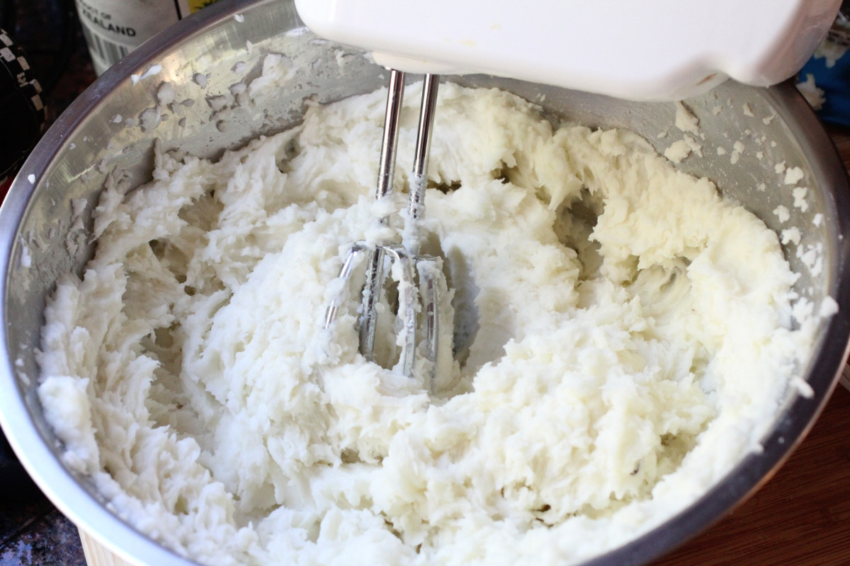 Homemade Mashed Potatoes Recipe
 Toni Spilsbury