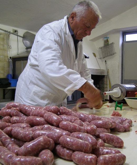 Homemade Pork Sausage Recipe
 La Tavola Marche Meat Curing 101 Homemade Sausage & Salami