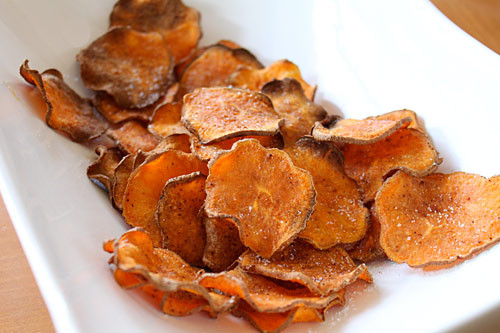 Homemade Sweet Potato Chips
 Seasoned Sweet Potato Chips – Simple fort Food