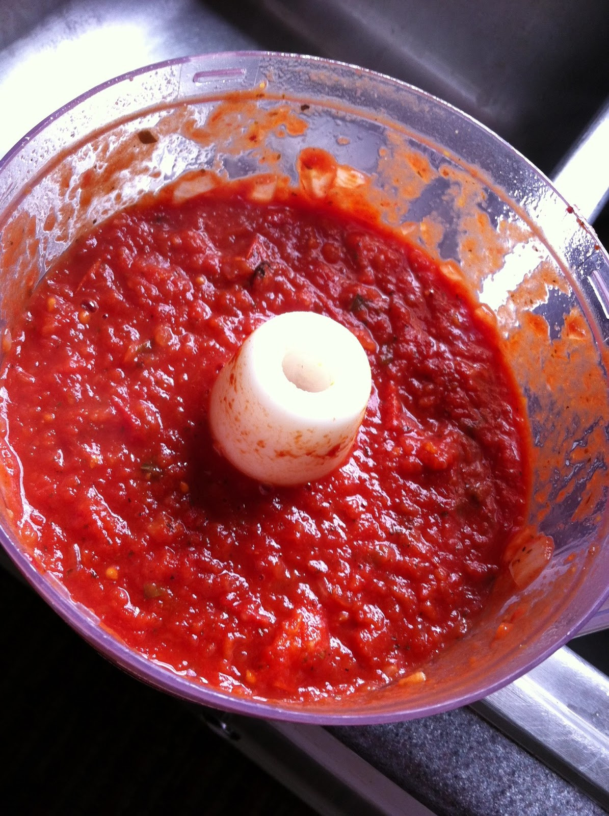 Homemade Tomato Sauce
 The Creamer Chronicles The best and easiest homemade