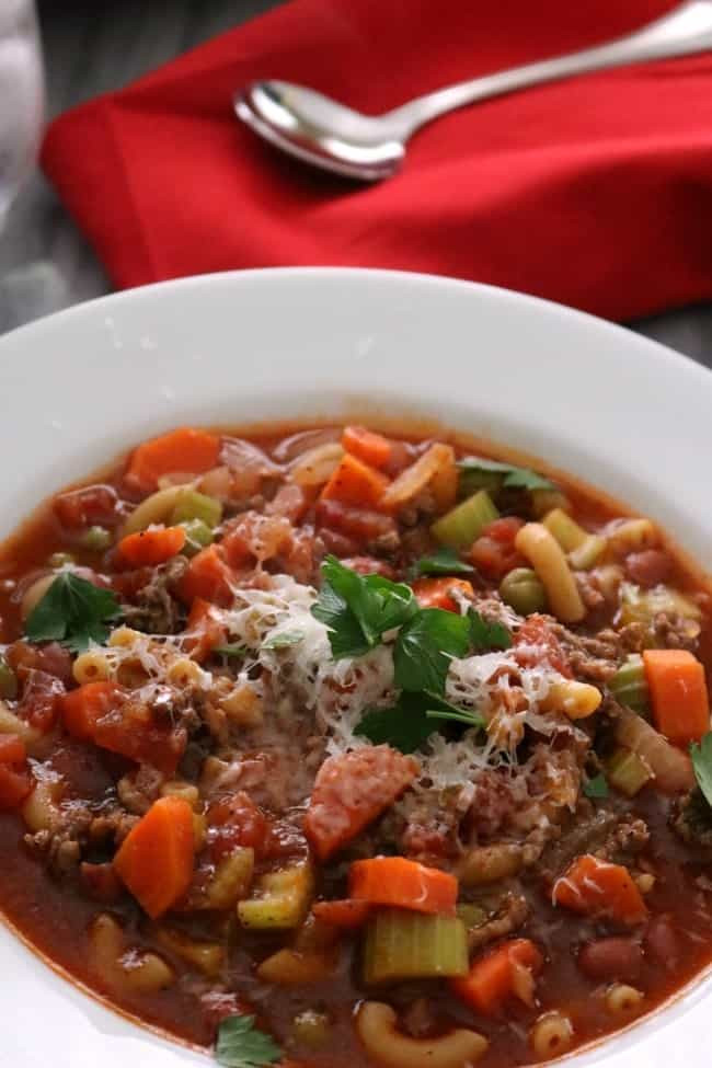 Homemade Vegetable Beef Soup
 easy ground beef ve able soup recipe