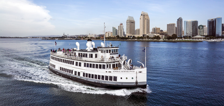 Hornblower Dinner Cruise
 Hornblower Cruises San Diego