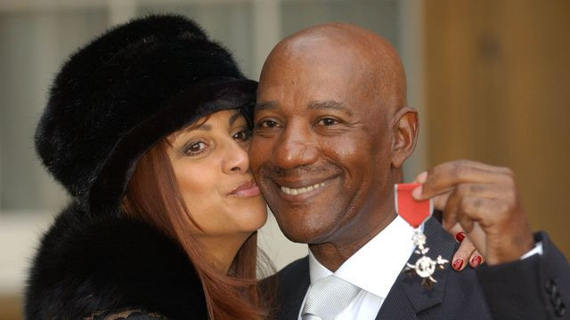 Hot Chocolate Band
 Le chanteur du groupe Hot Chocolate Errol Brown est mort