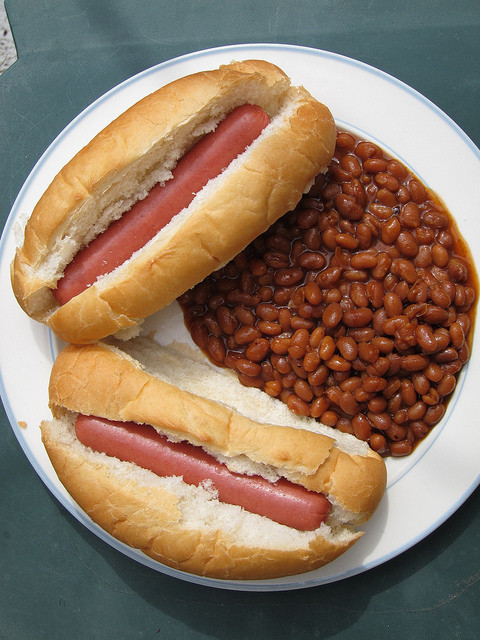 Hot Dogs And Beans
 Flickr Sharing