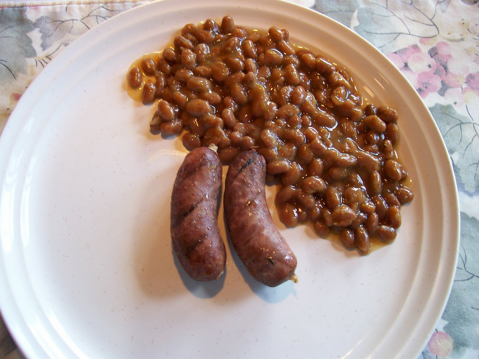 Hot Dogs And Beans
 In Linda s Kitchen Auf Wiedersehen Hot Dogs