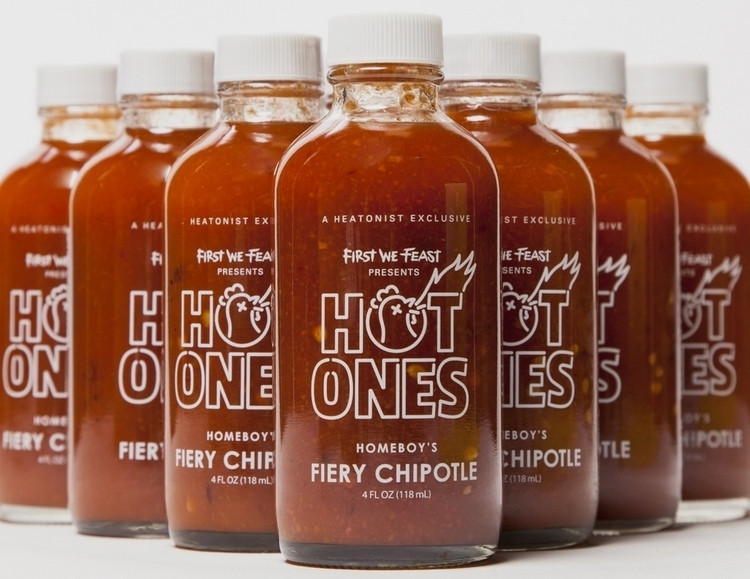 Hot Ones Hot Sauces
 Hot es Fiery Chipotle