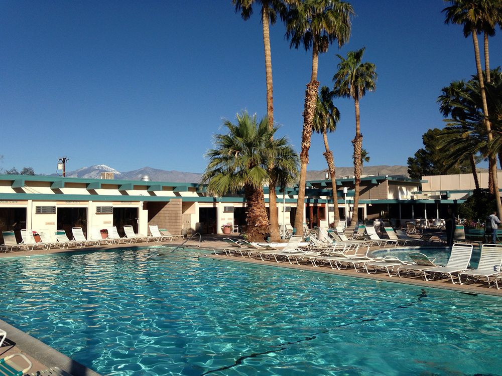 Hotels In Palm Dessert Ca
 Desert Hot Springs Spa Hotel in Palm Springs