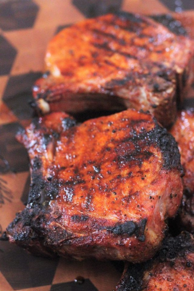 How Long Do You Grill Pork Chops
 Simple Grilled Pork Chops with Homemade BBQ Rub