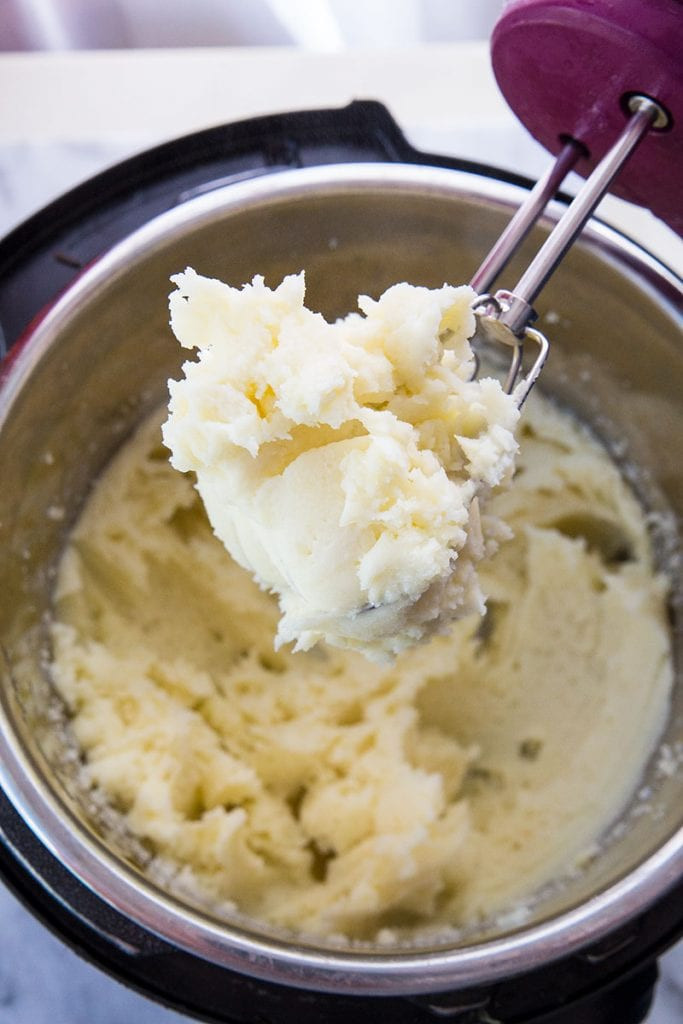 How Long Does It Take To Make Mashed Potatoes
 How To Make Mashed Potatoes in the Instant Pot Fast and