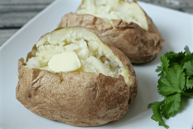 How Long To Bake Potato
 10 minute microwave baked potatoes Family Food on the Table