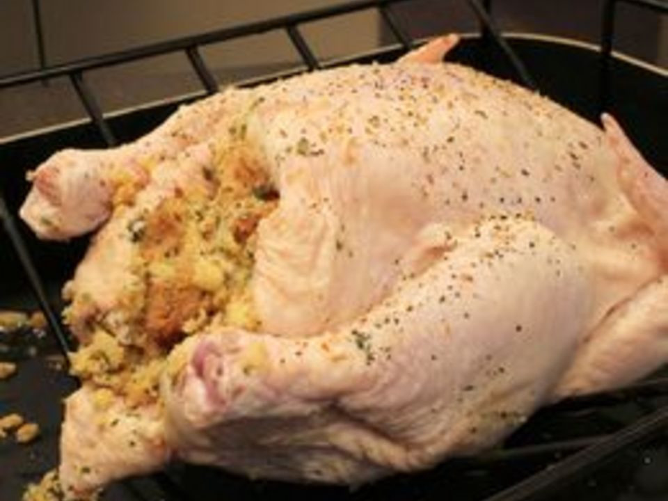 How Long To Bake Whole Chicken At 350
 How to Bake a Whole Chicken With Stuffing