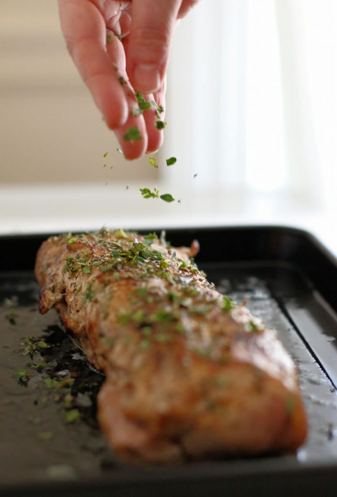 How Long To Cook A Pork Tenderloin
 Recipe Greek Style Pork Loin With Lemon Roasted Potatoes