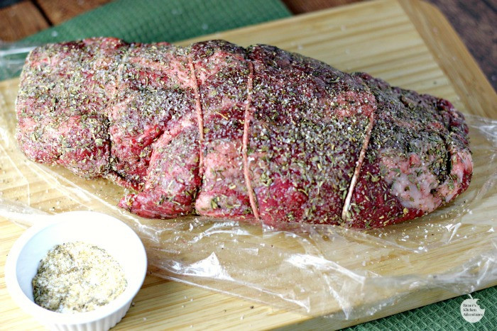 How Long To Cook Beef Tenderloin
 Garlic Herb Beef Tenderloin Roast with Creamy Horseradish