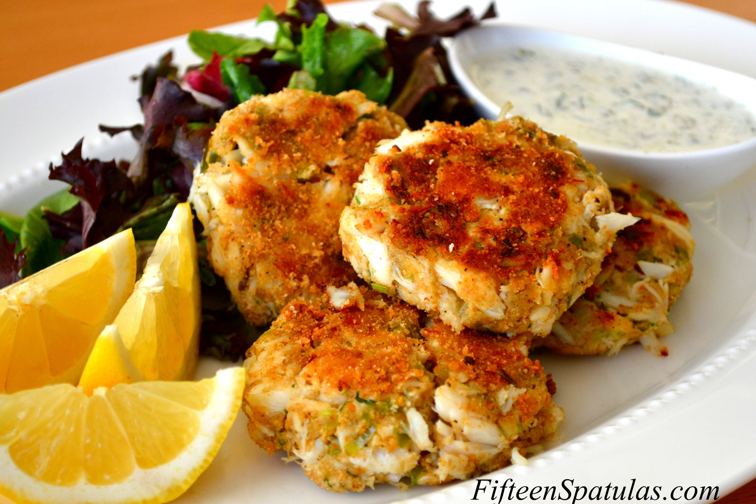 How To Bake Crab Cakes
 Crab Cakes with Tangy Tartar Sauce