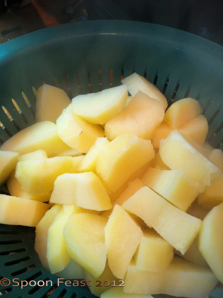 How To Boil Potatoes For Mashed Potatoes
 How to Boil Potatoes for Making Mashed Potatoes